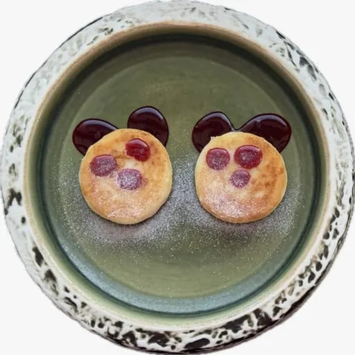 Сырники со сметаной